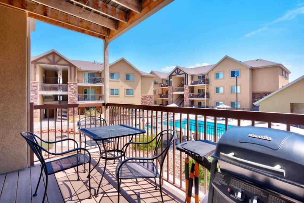 5K Top Floor Redcliff Condo, Pool & Hot Tub Moab Exterior photo